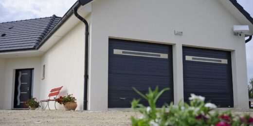 Portes de garage acier ou PVC à Perpignan